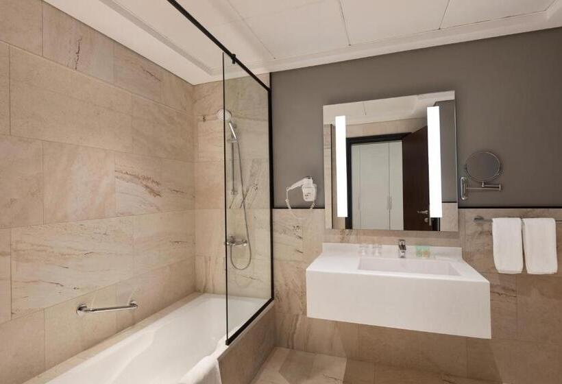 Классический Номер, Ramada By Wyndham Dubai Barsha Heights