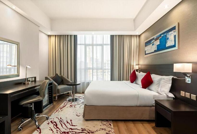 Президентский Люкс, Ramada By Wyndham Dubai Barsha Heights