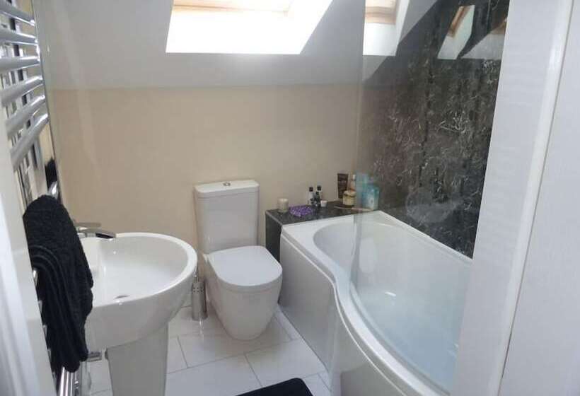 Дом 2 Спальни, Oatlands Self Catering Cottages
