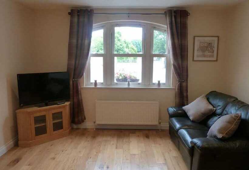Дом 2 Спальни, Oatlands Self Catering Cottages