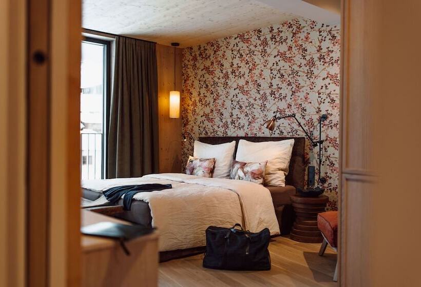 可观山景的小型套房, Boutique Hotel Das Rivus