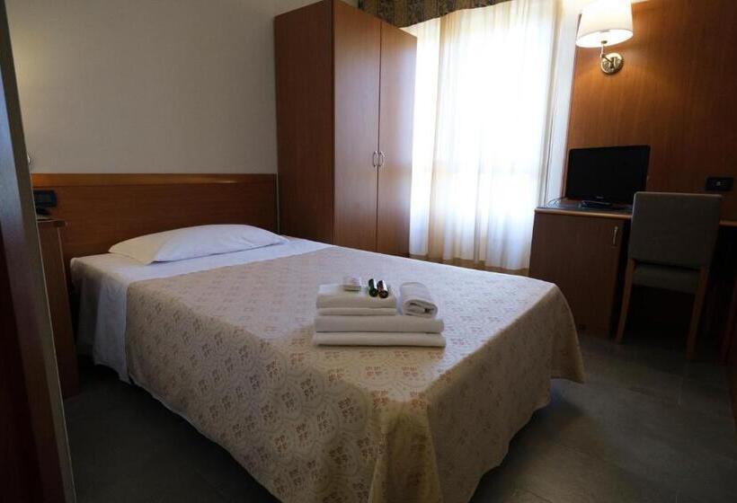 스탠다드 싱글 룸 싱글침대, Albergo Zoello Je Suis