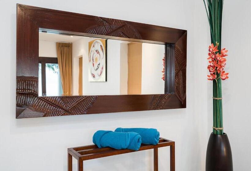 اتاق اجرایی, Baan Bophut Beach Hotel Samui