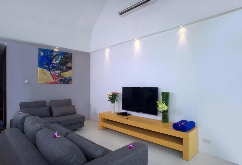 سوئیت پریمیوم, Baan Bophut Beach Hotel Samui