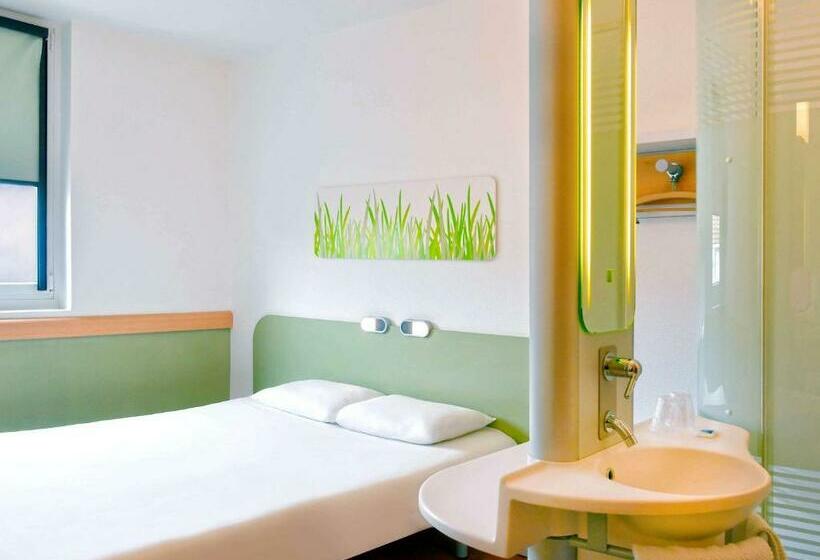 Номер Стандарт, Ibis Budget Saintquentin Centre Gare
