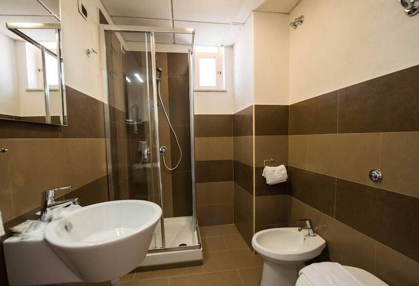 اتاق استاندارد یک نفره, Stella Maris Terme & Beauty