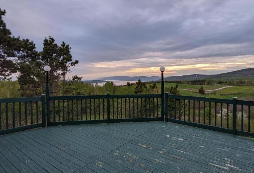 Номер Стандарт, Auberge De Nos Aieux