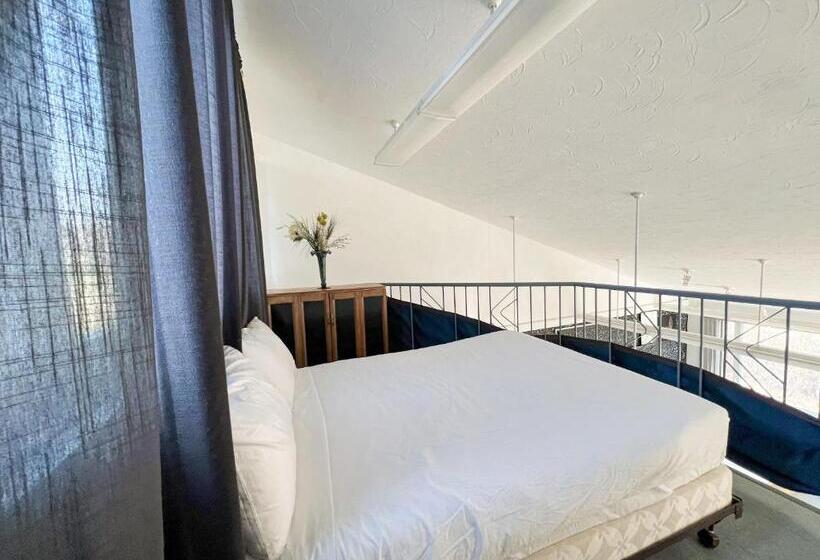 Номер Стандарт, Auberge De Nos Aieux