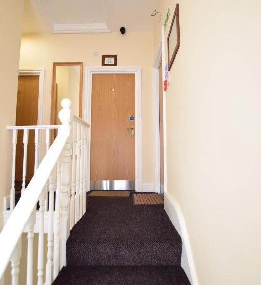 Номер Стандарт Трехместный, Woodlands Lodge Ilford