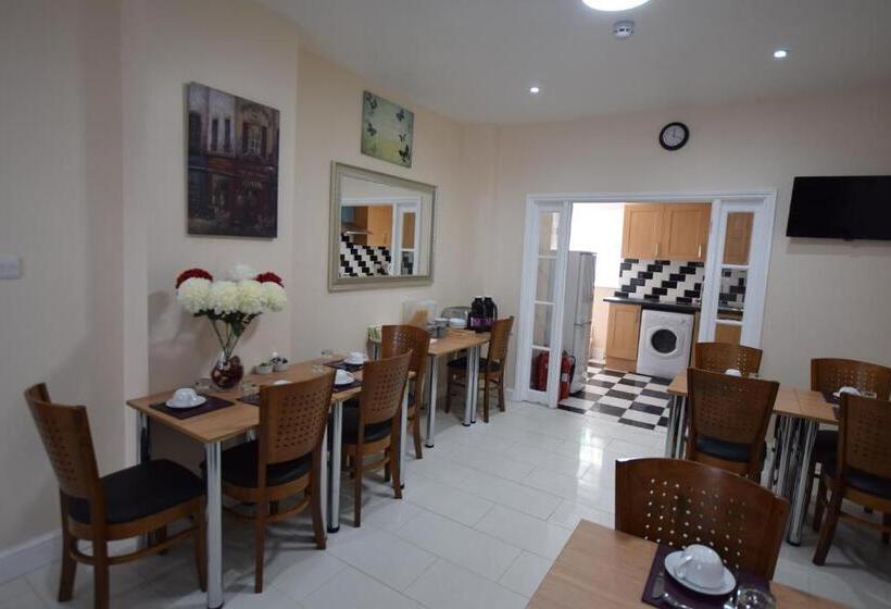 Номер Стандарт Совместная Ванная, Woodlands Lodge Ilford