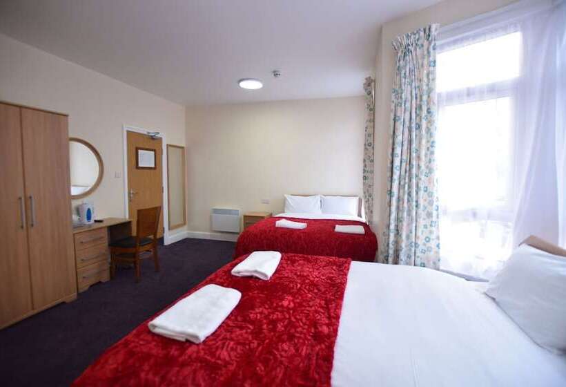Номер Стандарт Трехместный, Woodlands Lodge Ilford