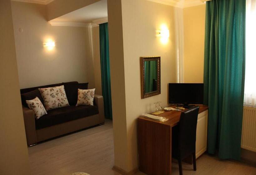 Quarto Familiar Deluxe, Sağıroğlu Otel