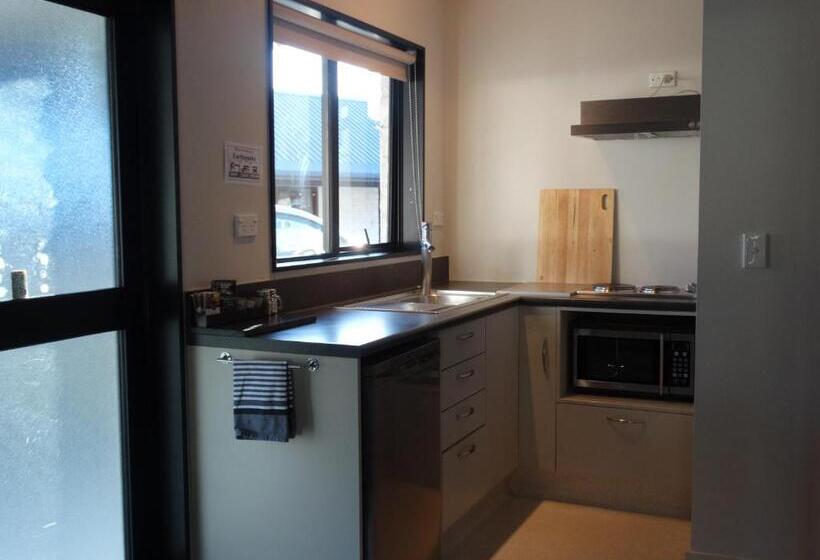 Апартаменты 2 Спальни, Alpine Glacier Motel