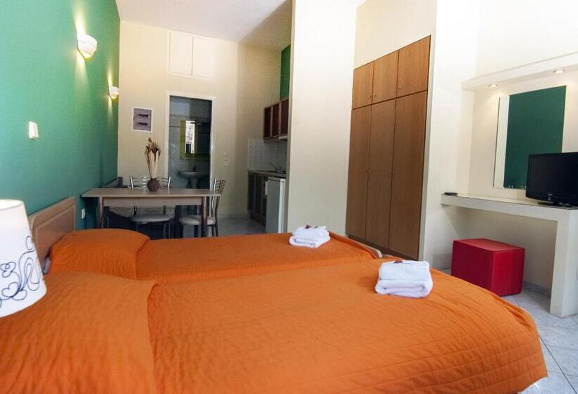 إستوديو قياسى, Epavlis Beach Resort