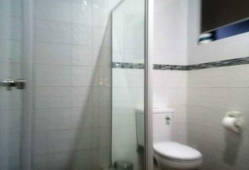 标准间, Tamworth Central Motel