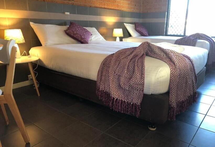 Люкс 2 Спальни, Tamworth Central Motel