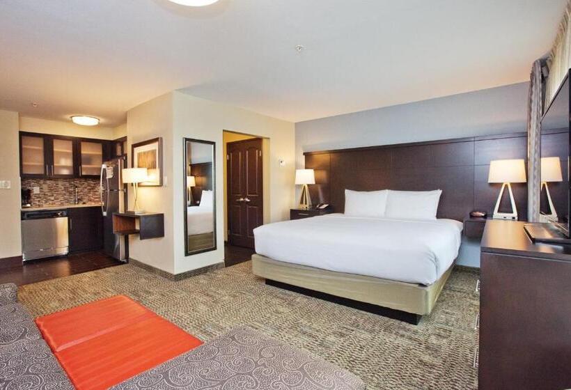 Люкс Кровать Кинг, Staybridge Suites Austin South Interstate Hwy 35, An Ihg