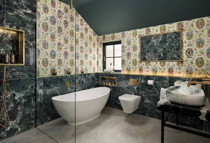 Семейный Номер, Charlton Hall At Charlton Hall Estate