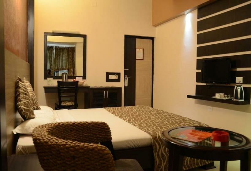 Quarto Executivo, Pushpak