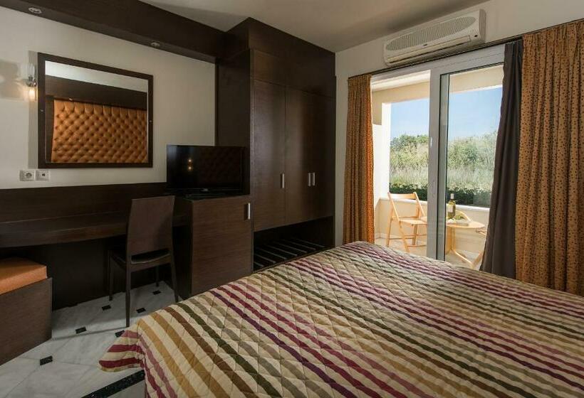 Номер Стандарт с Балконом, Lito Beach