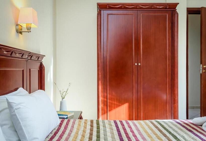 Апартаменты 1 Спальня, Lito Beach