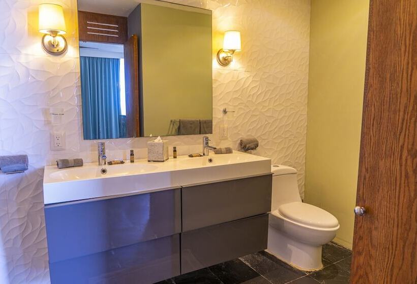 プレミアムスタジオ, Suites At Sapphire Ocean Club