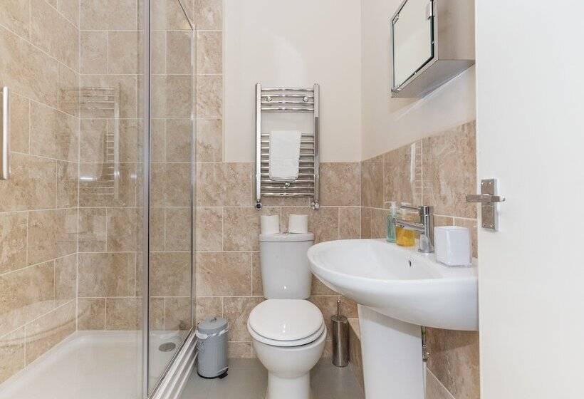 Апартаменты 1 Спальня, The Apartment Company