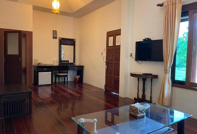 اتاق لوکس, Sasidara Resort Nan