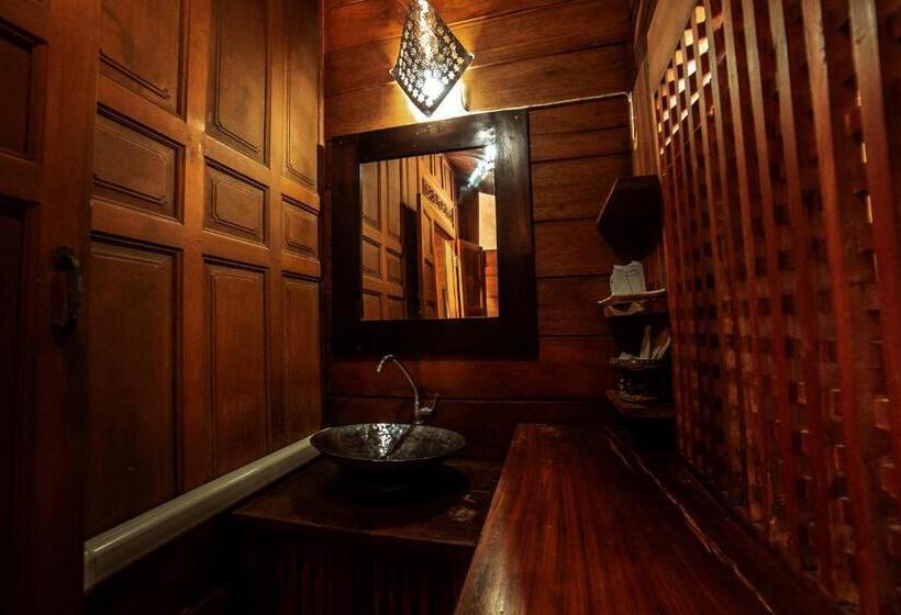 اتاق لوکس, Sasidara Resort Nan