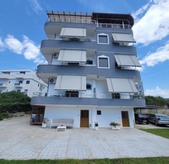 带大床的标准间, Villa Jiota