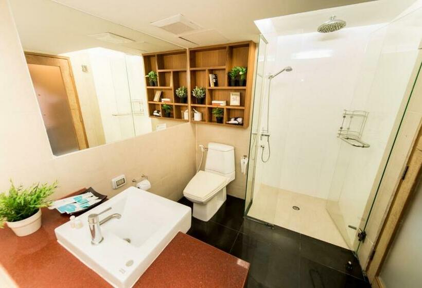 سوییت, Laemtong Serviced Apartment