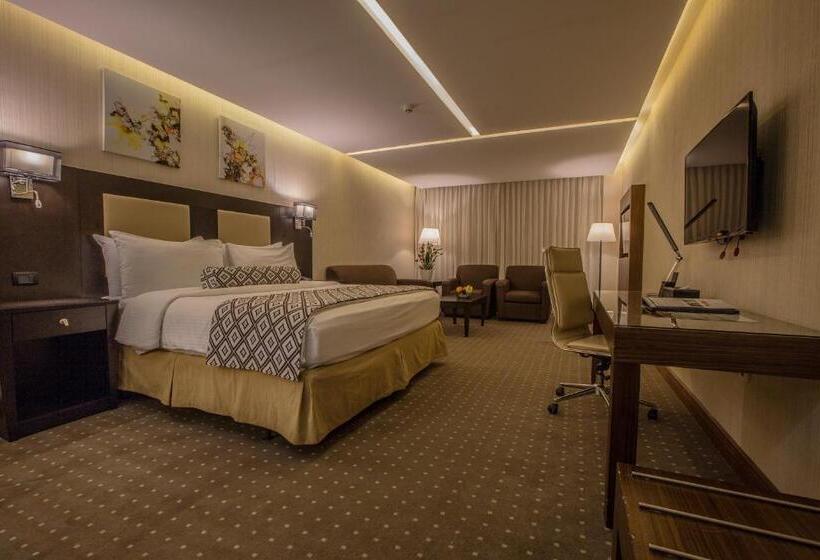 سوئیت با وان آب گرم, Olive Tree Amman