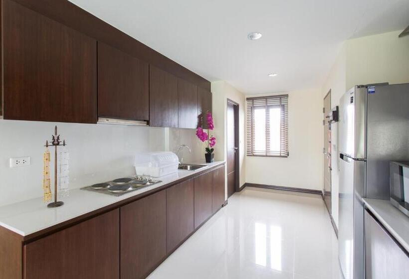 شقة 3 غرف, The Lai Thai Luxury Condominiums