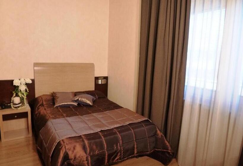 Номер Стандарт Индивидуальный, Eh Suites Rome Airport Euro House Hotels