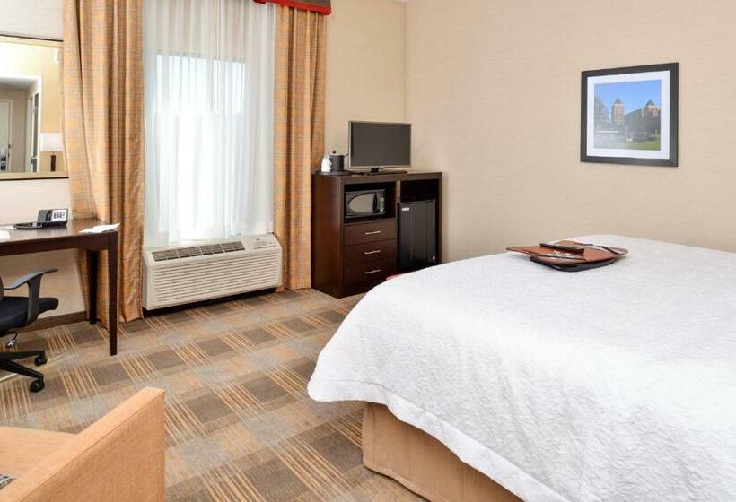 Стандартный Номер Кровать Кинг, Hampton Inn & Suites California Universitypittsburgh