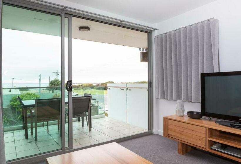 2 Bedroom Apartment Side Sea View, The Dolphin Apartments