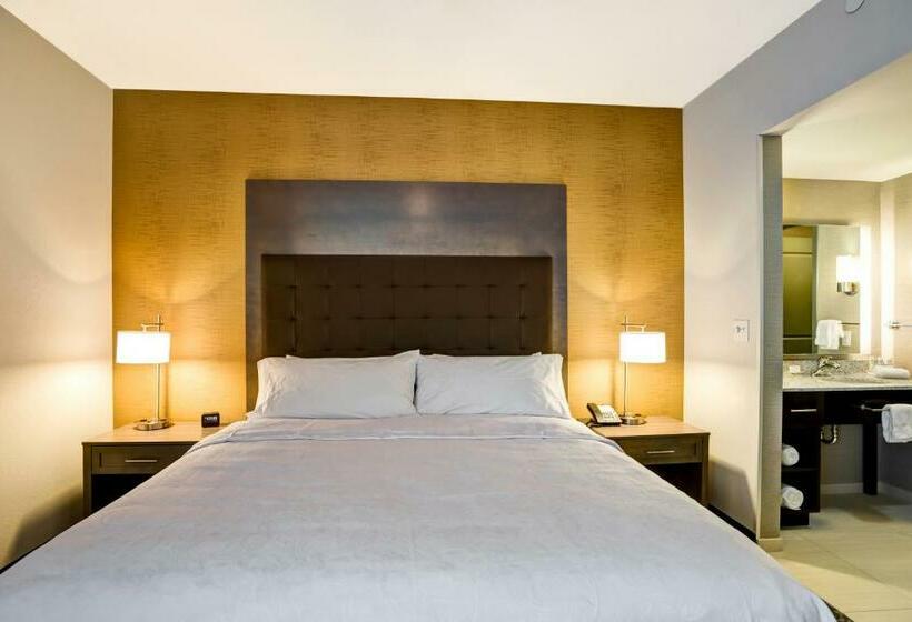 Люкс Deluxe Кровать Кинг, Homewood Suites By Hilton Christiansburg