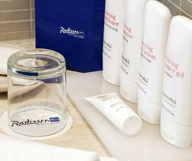 سوییت جونیور, Radisson Blu Hotel & Resort, Sohar