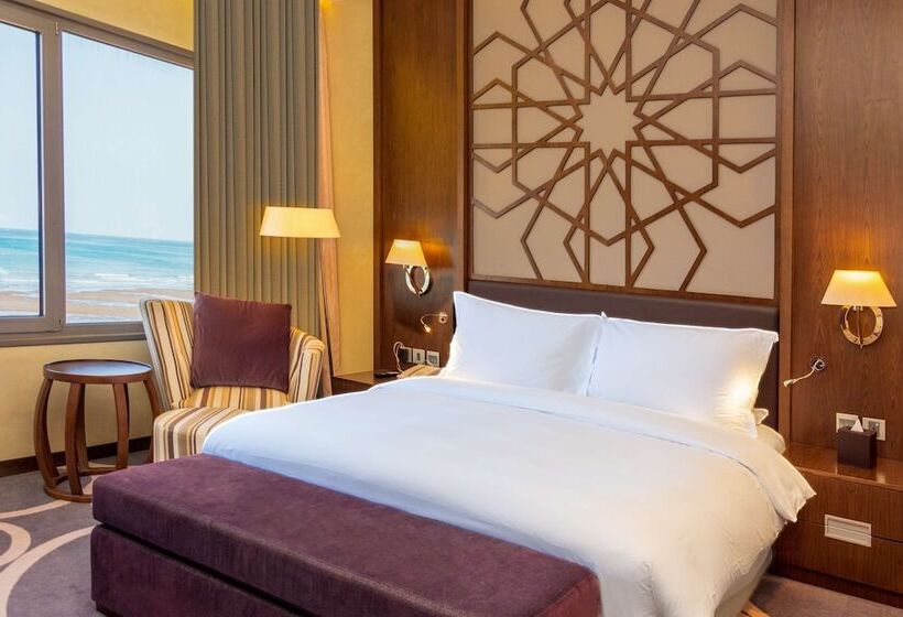 سوییت با چشم‌انداز دریا, Radisson Blu Hotel & Resort, Sohar