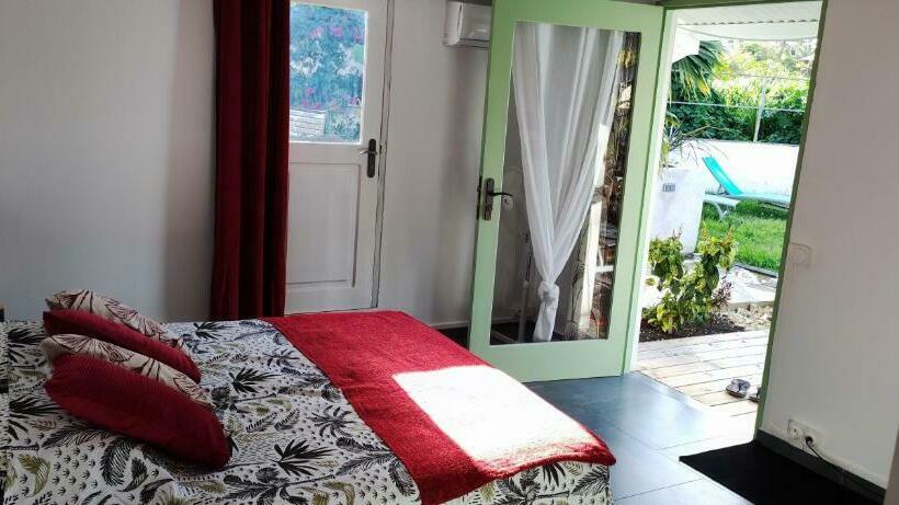 اتاق استاندارد, Les Coulirooms