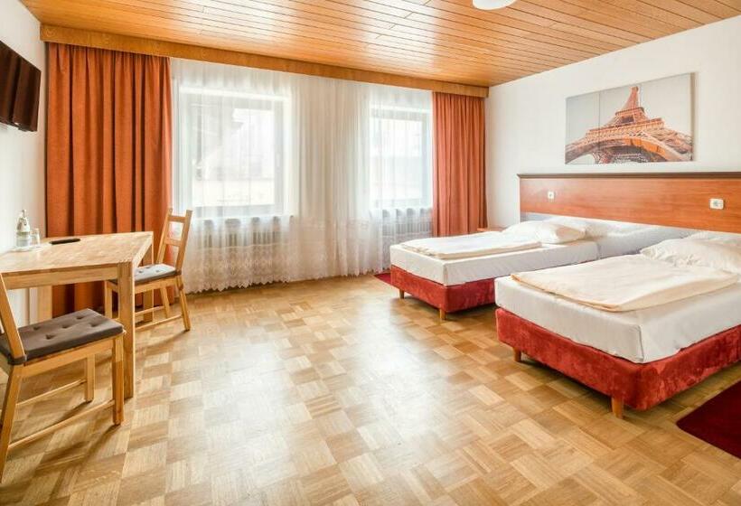 Номер Стандарт, Bettstadl