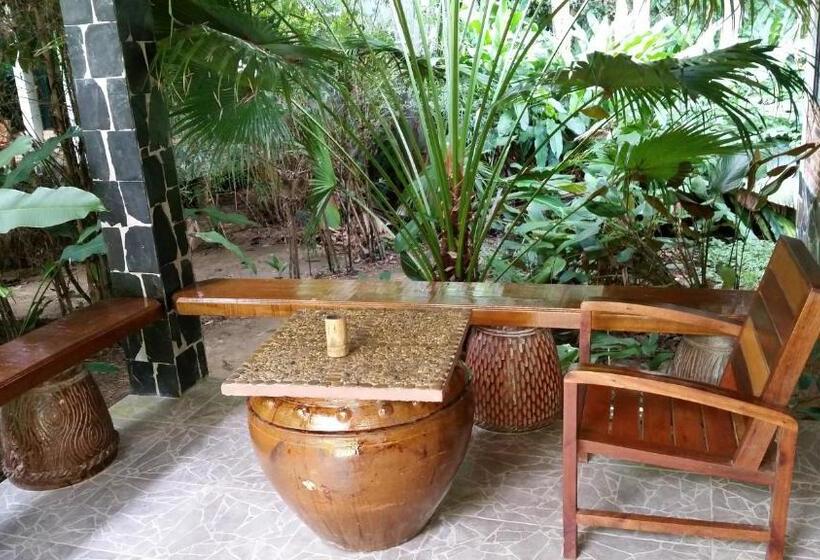 带2个卧室的标准洋房, Khaosok And Spa