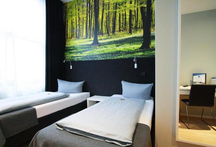 اتاق خانوادگی, Novitel Hotel Kirchheim   München Messe