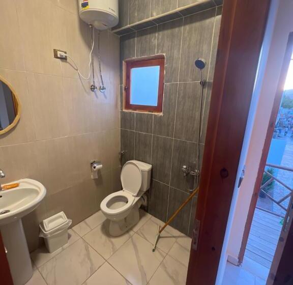 اتاق سه نفره دلوکس با چشم‌انداز دریا, Tree House Dahab