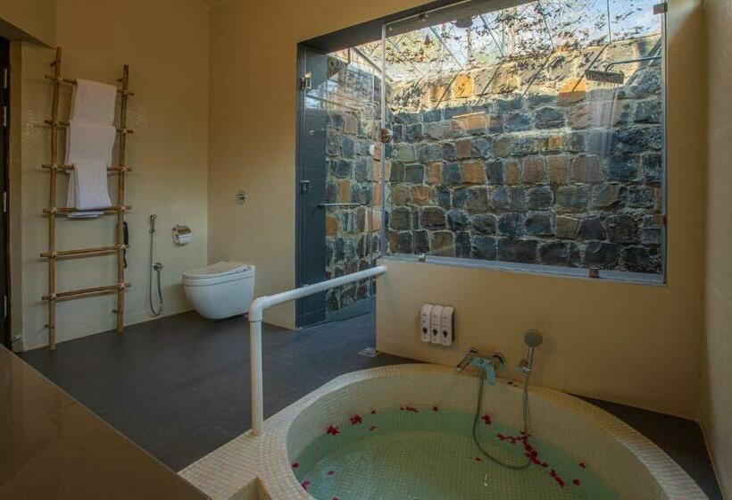 Номер Стандарт Вид на Сад, The Riverwood Forest Retreat  Kanha