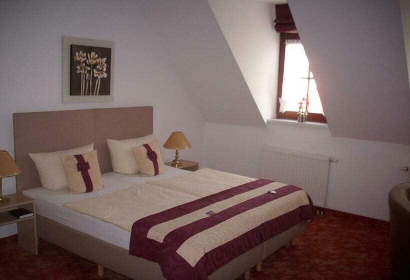 Номер Deluxe, Altstadthotel Garni Grimma