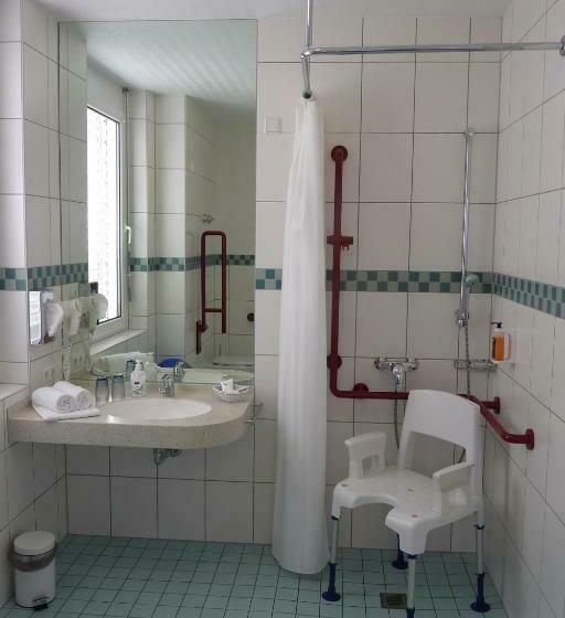장애인을 위한 스탠다드 싱글 룸, Gesundheitshotel Das Bad Peterstal