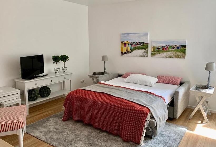 Студио Стандарт Кровать Кинг, Luxx City Apartments