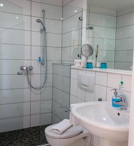 חדר אקונומי, Inselhotel Rügen
