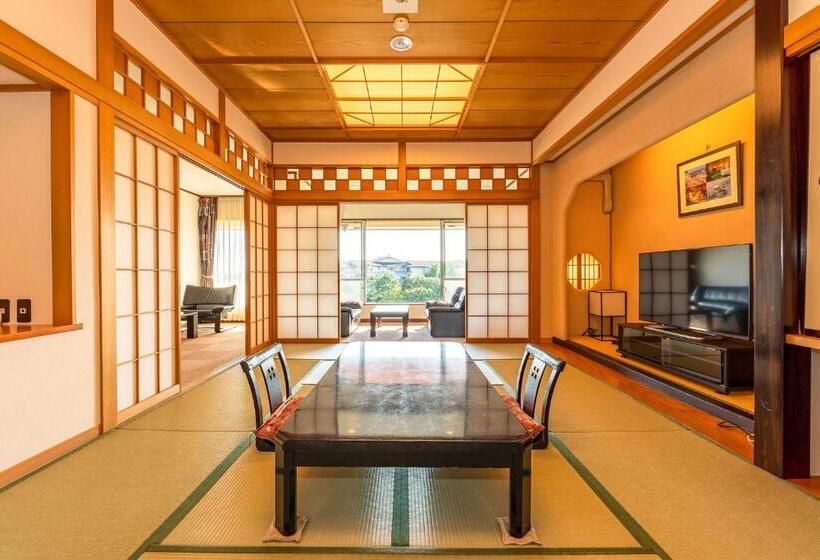 Полулюкс, Ooedo Onsen Monogatari Premium Hotel Sokan